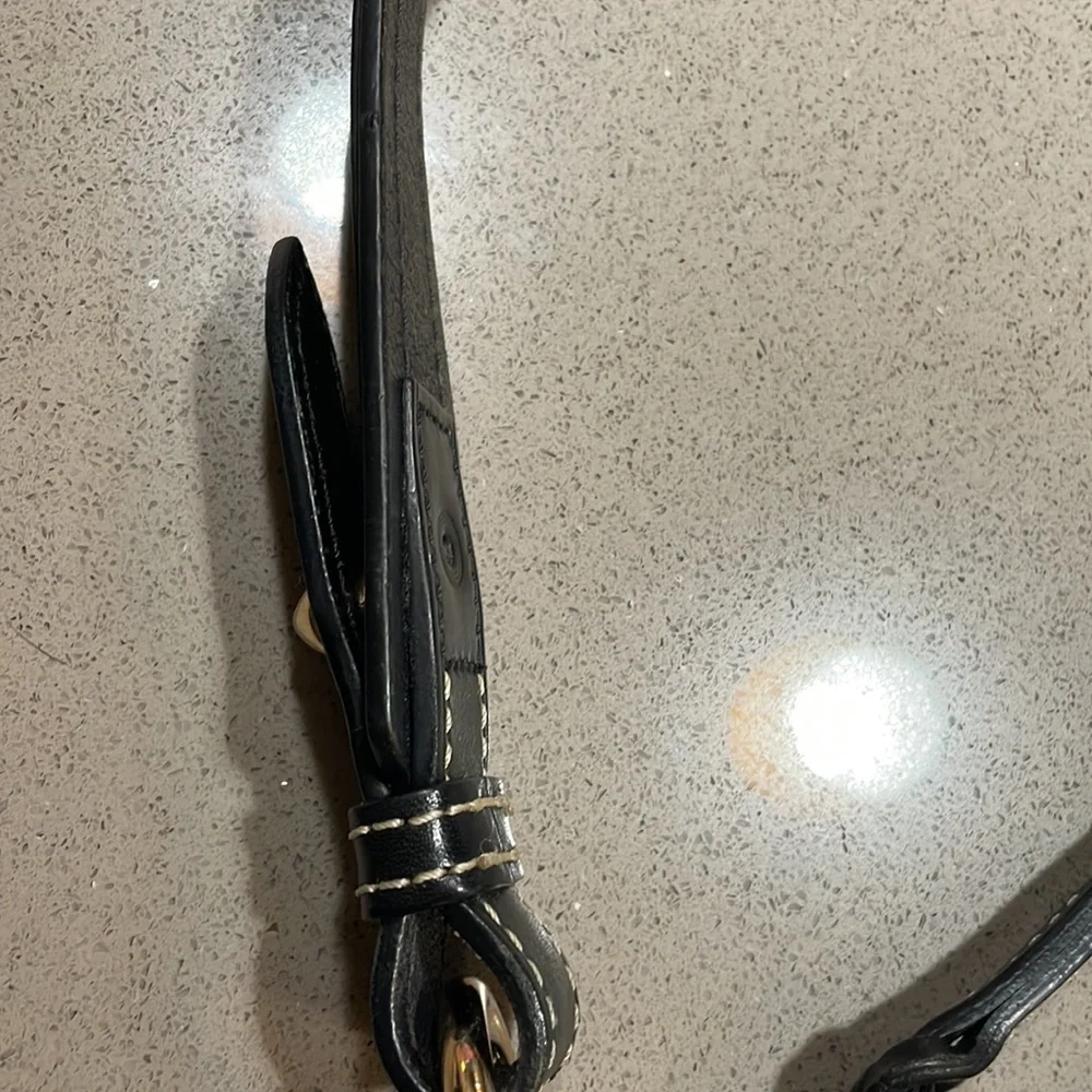 Dooney & Bourke Black and White Logo Shoulder Bag and black canvas tote bundle - Picture 8 of 16